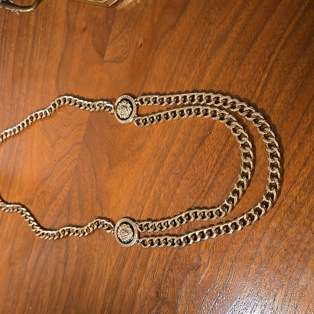 Gold Link DOUBLE /SINGLE Necklace w/2 Lion Heads Set in Black Enamel